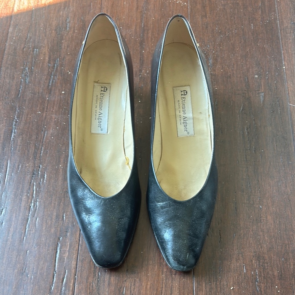 Etienne Aigner Black Leather Heels